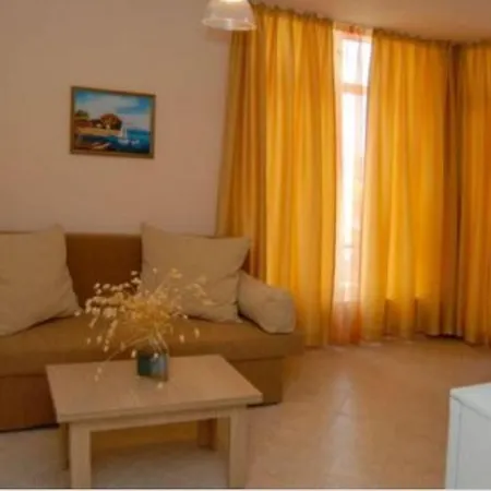 Grand Kamelia 2*