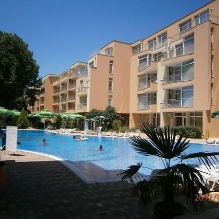 Grand Kamelia 2* Sluneční pobřeží