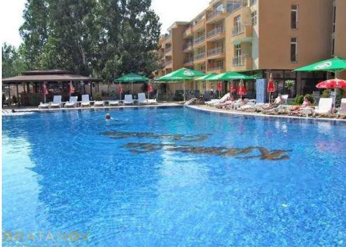 Grand Kamelia Aparthotel