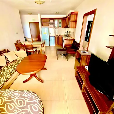 Grand Kamelia Lejlighedshotel