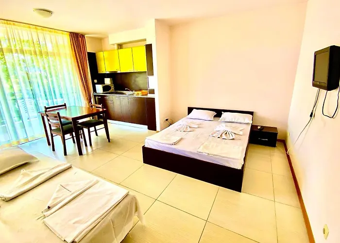 Apartmanhotel Grand Kamelia Napospart