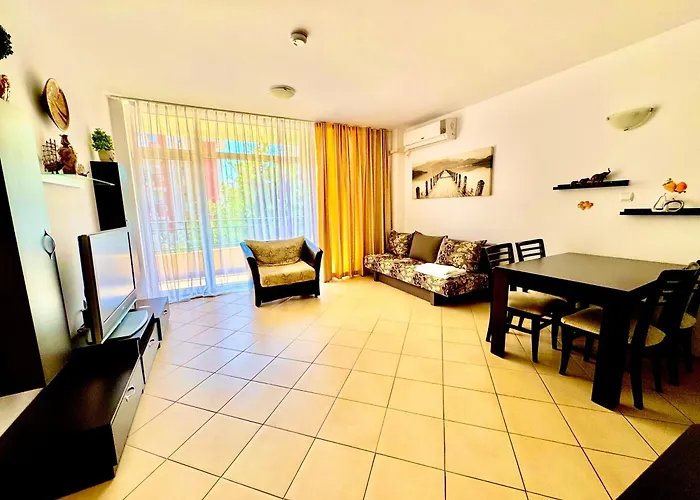 Grand Kamelia Apartmanhotel