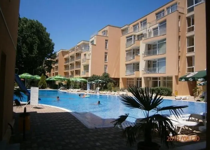 Grand Kamelia 2* Napospart