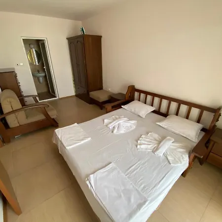 Grand Kamelia Апарт-отель 2*