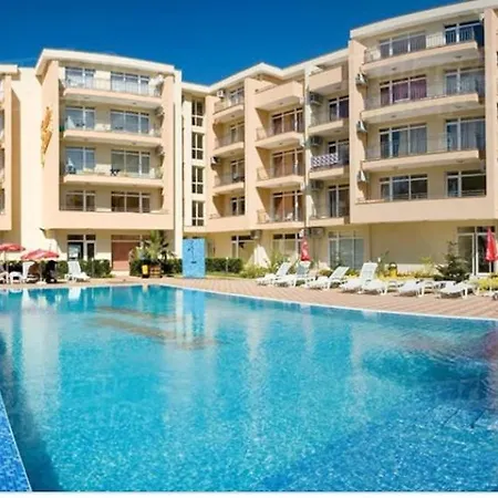 Grand Kamelia 2* ساني بيتش