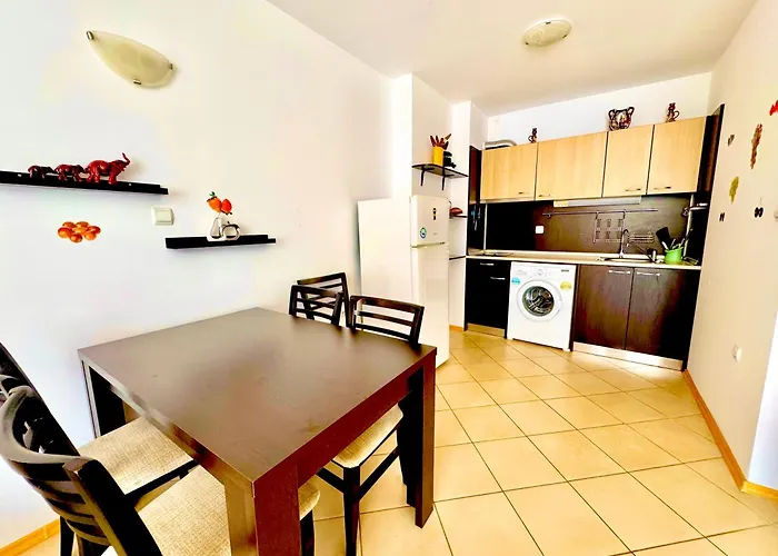 Grand Kamelia Апартхотел 2*